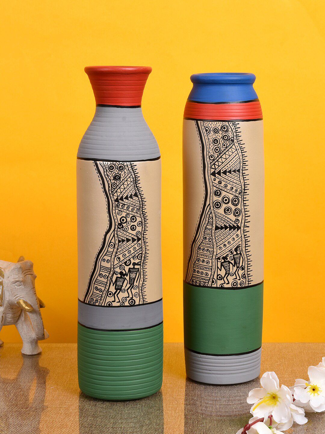 AAKRITI ART CREATIONS Set of 2 Multicoloured Madhubani Print Vases Price in India