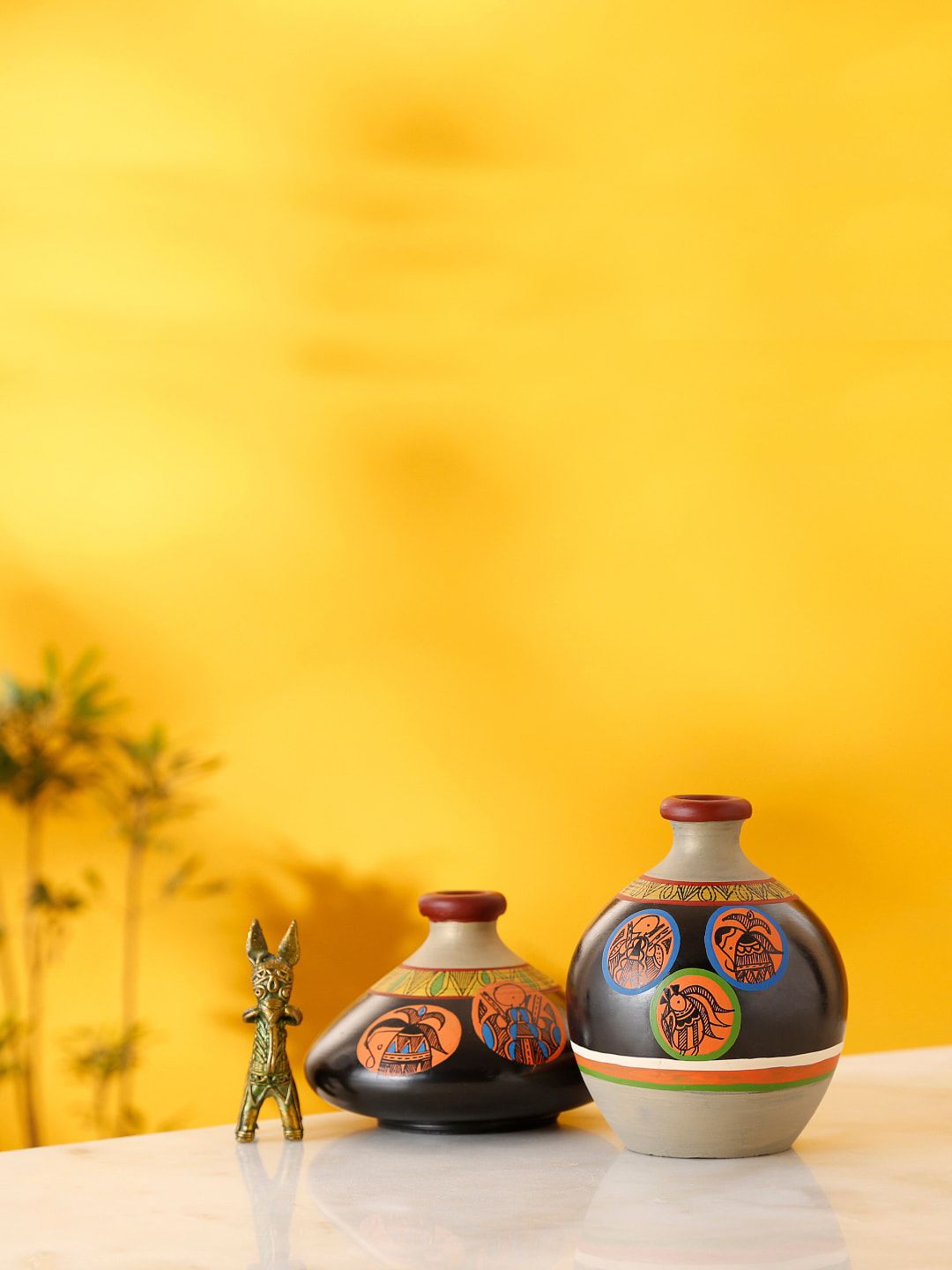 AAKRITI ART CREATIONS Set of 2 Black & Orange Madhubani Print Vases Price in India