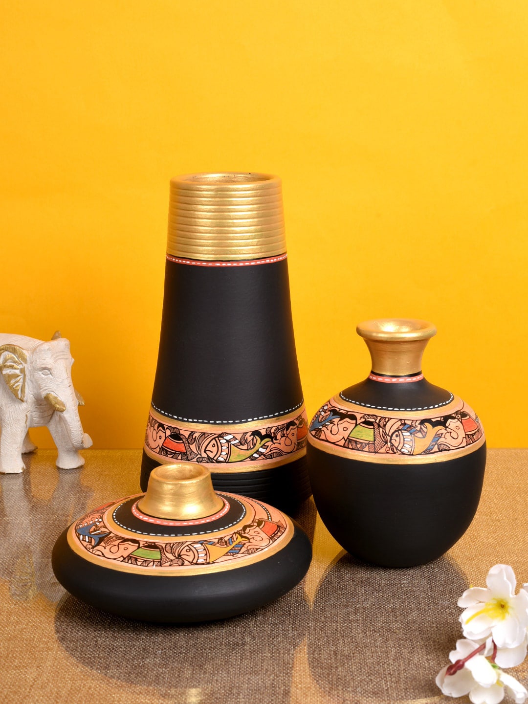AAKRITI ART CREATIONS Set of 3 Black & Gold-Toned Madhubani Print Vases Price in India