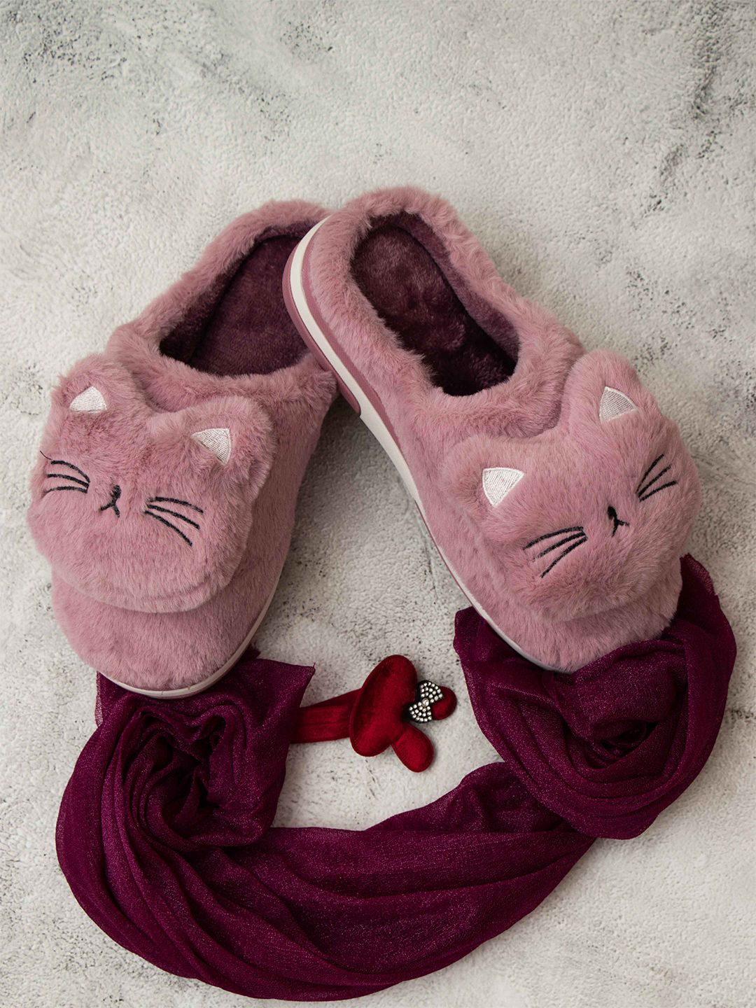 Brauch Women Purple & White Room Slippers Price in India