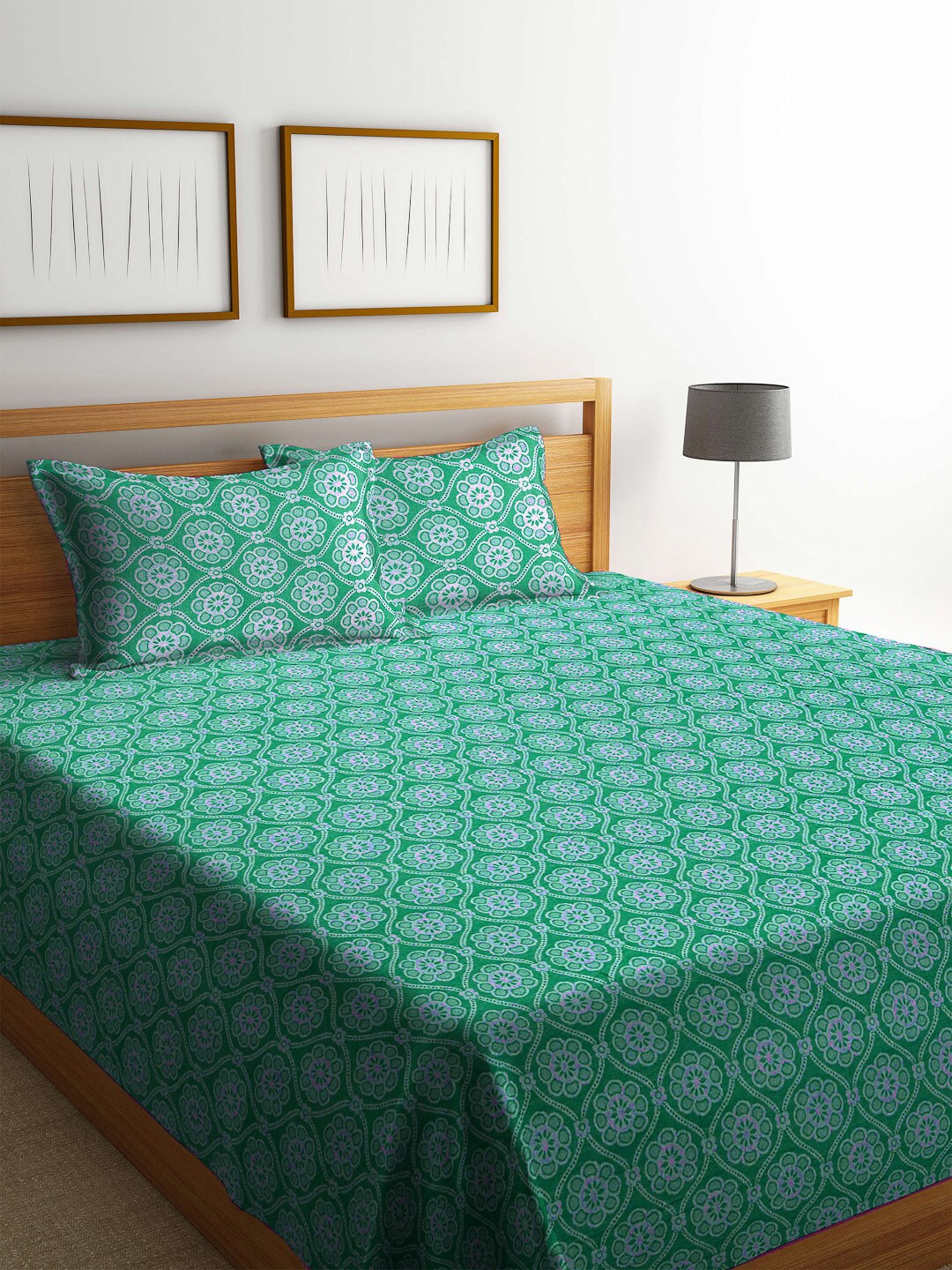 KLOTTHE Green & White Woven Design Cotton 1 Double King Bedcover With 2 Pillow Covers Price in India