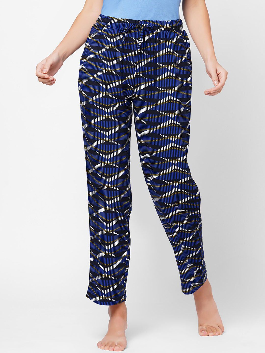 SOIE Women Blue Super-soft Rayon printed pyjamas Price in India