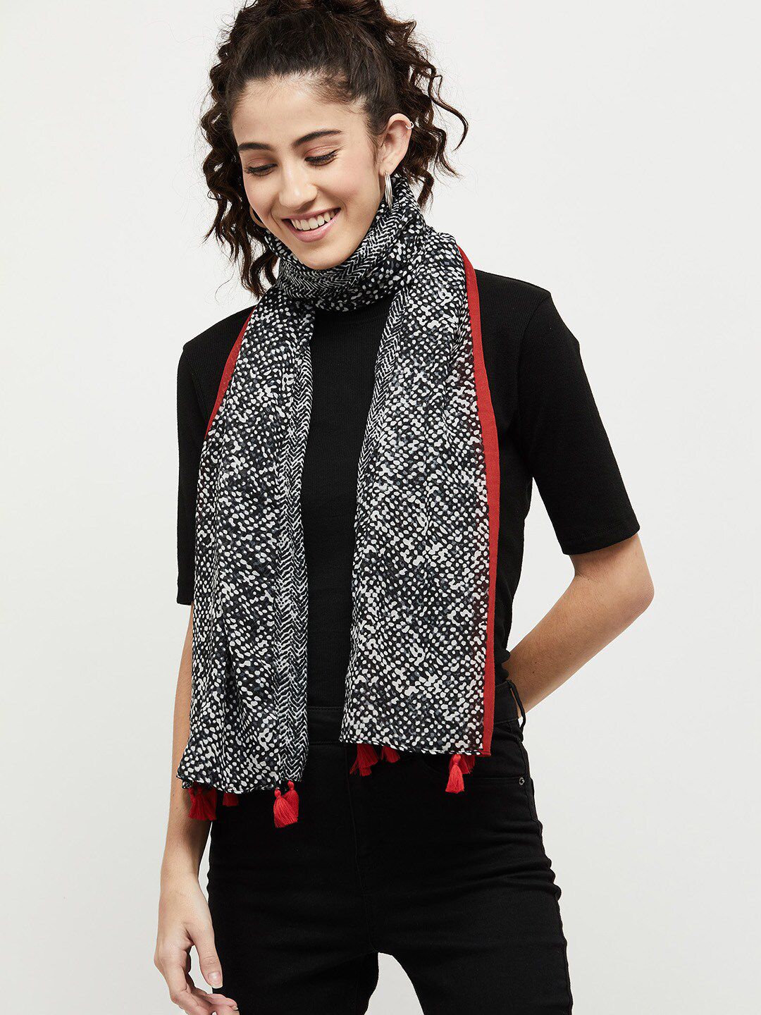 max Women Black & Red Printed Scarf Price in India