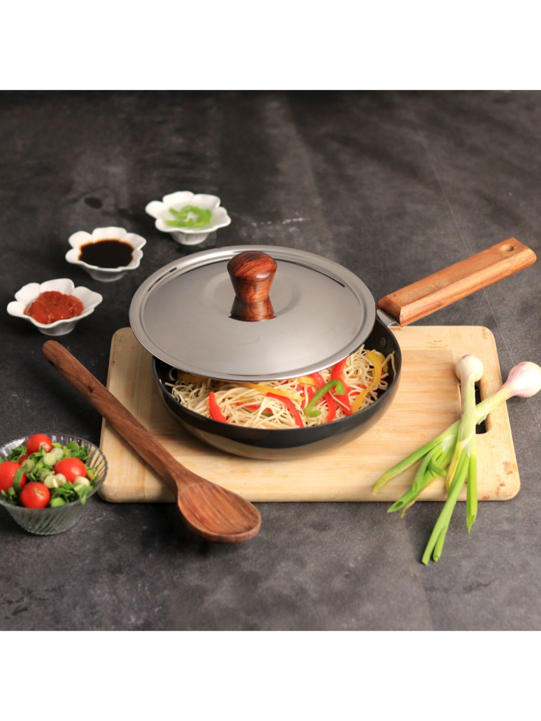Wonderchef Black & Brown Solid Ebony Frying Pan Price in India