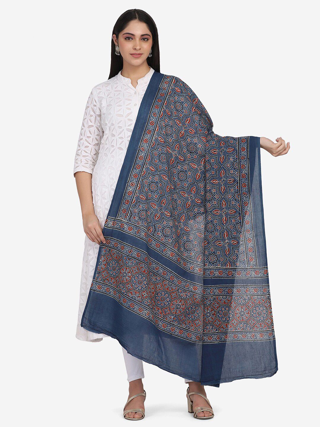 THE WEAVE TRAVELLER Blue & Rust Ethnic Motifs Printed Pure Cotton Block Print Dupatta Price in India