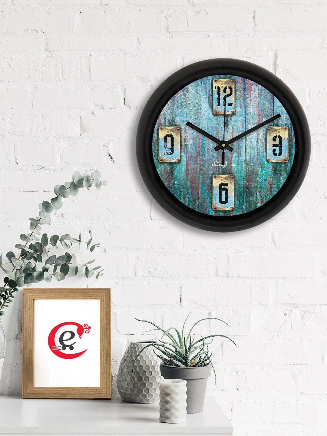 eCraftIndia Green & Black Printed Contemporary Analogue Wall Clock Price in India