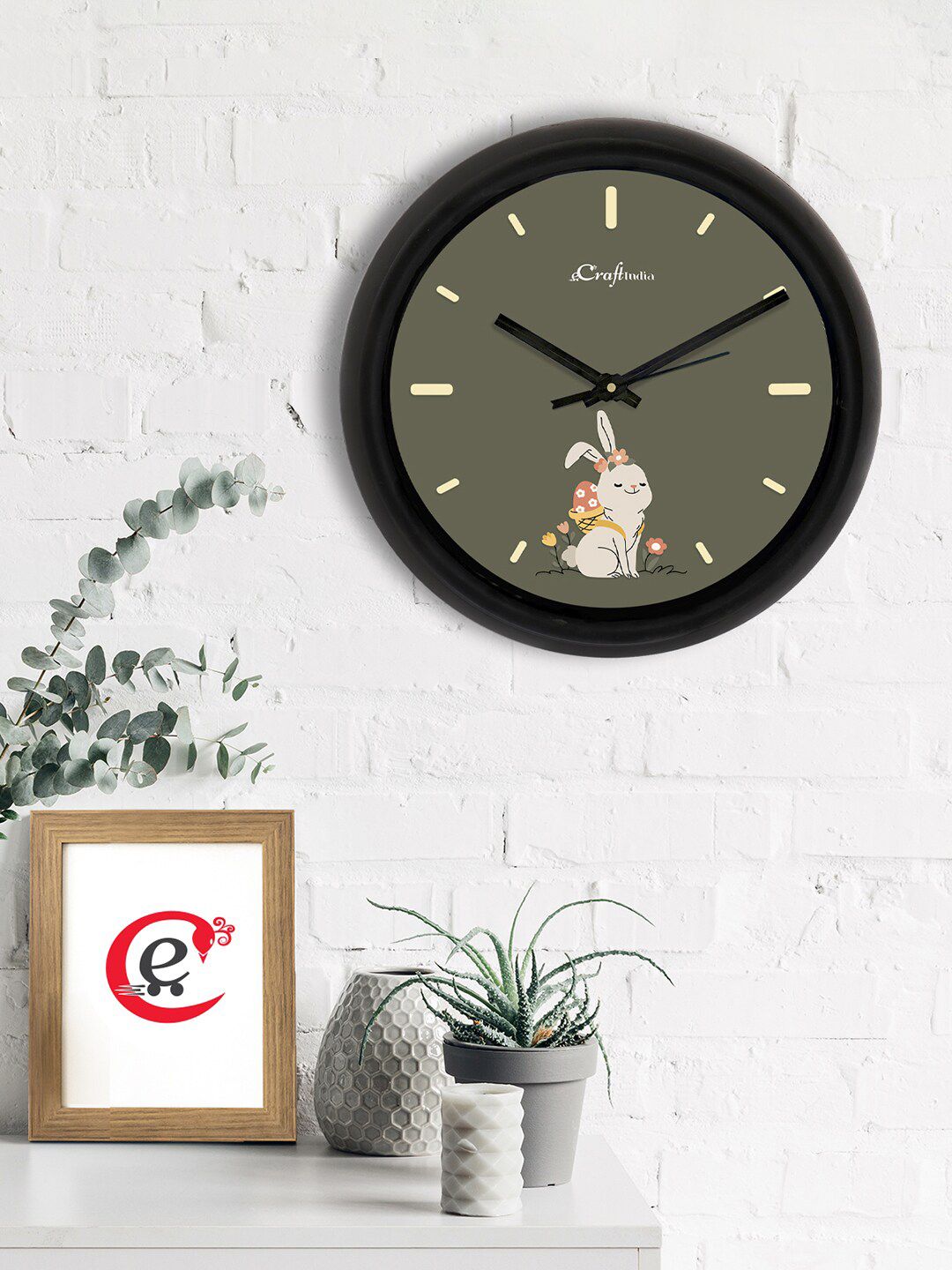 eCraftIndia Black & Green Printed Contemporary Analogue Wall Clock Price in India