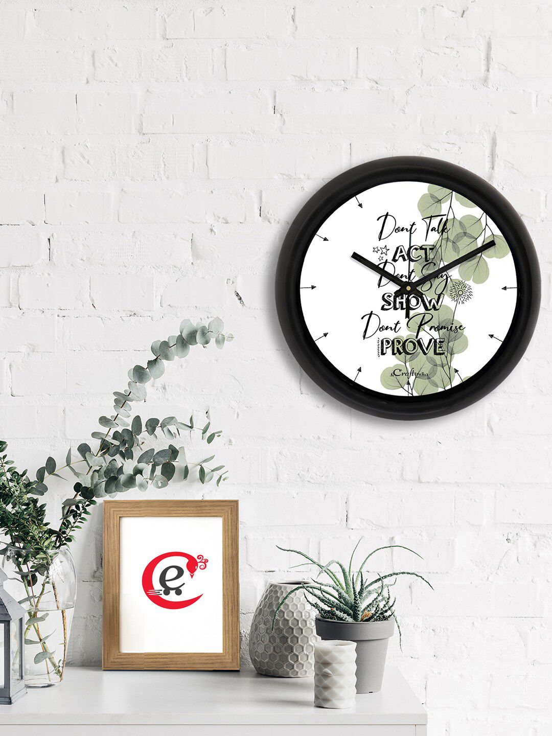 eCraftIndia White & Green Printed Contemporary Analogue Wall Clock Price in India