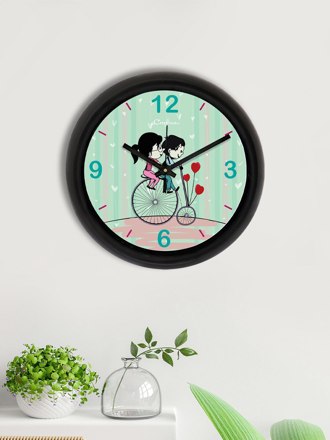eCraftIndia Green & Black Printed Contemporary Analogue Wall Clock Price in India