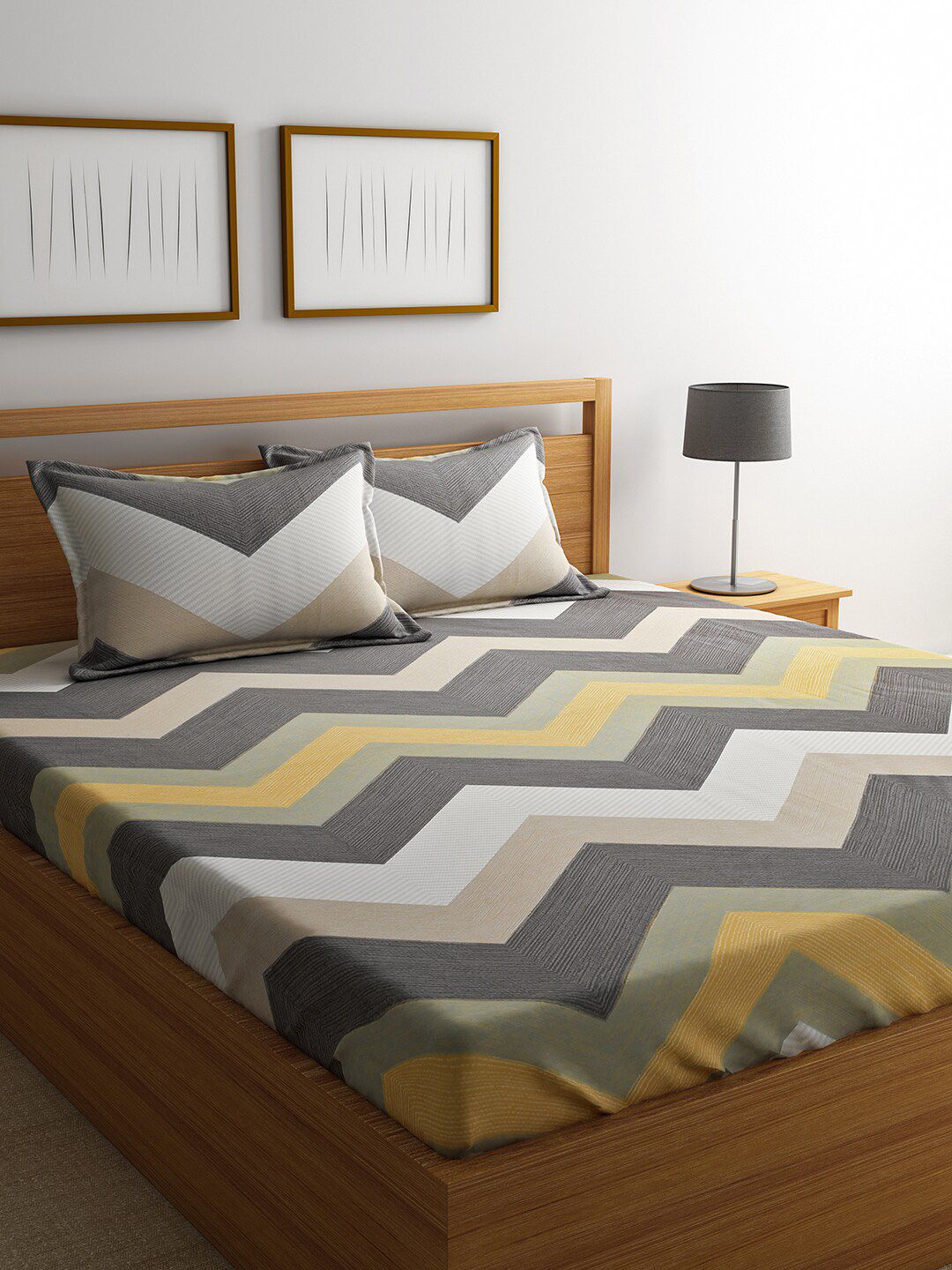 RAGO Yellow & White Geometric 210 TC Cotton Queen Bedsheet with 2 Pillow Covers Price in India