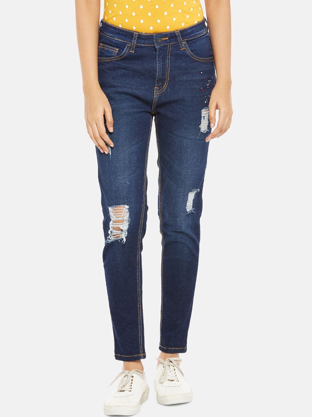 People Women Blue Slim Fit Mildly Distressed Light Fade Jeans Price in India