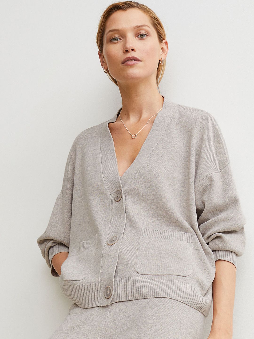 H&M Women Grey Fine-Knit Cardigan Price in India