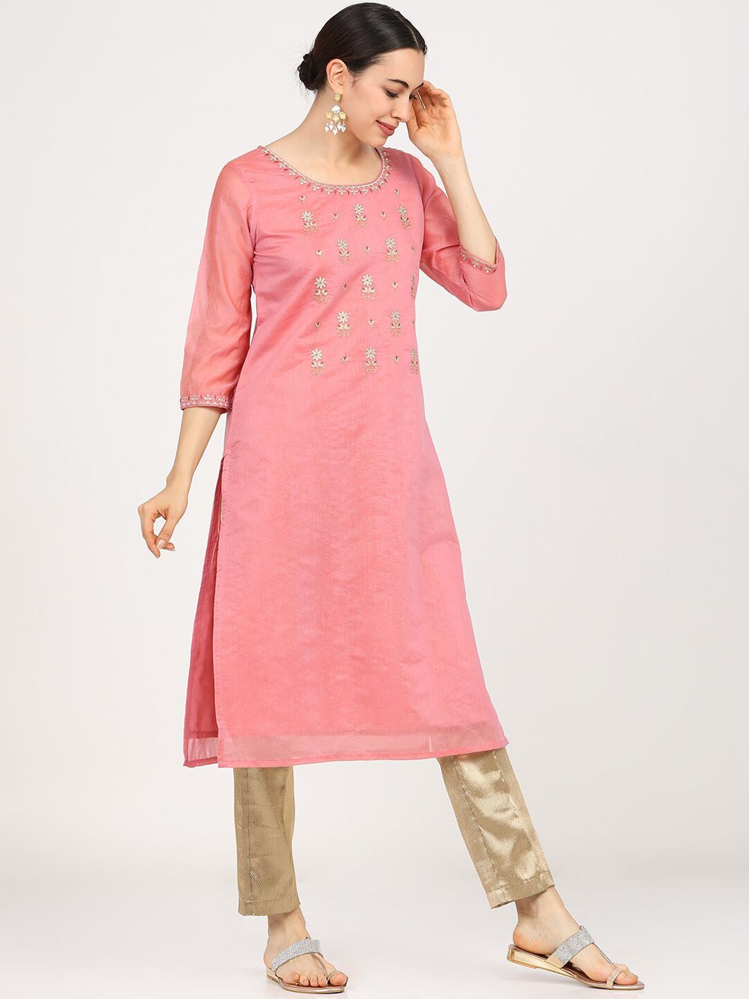 Vishudh Women Pink & Gold-Toned Floral Embroidered Kurta Price in India