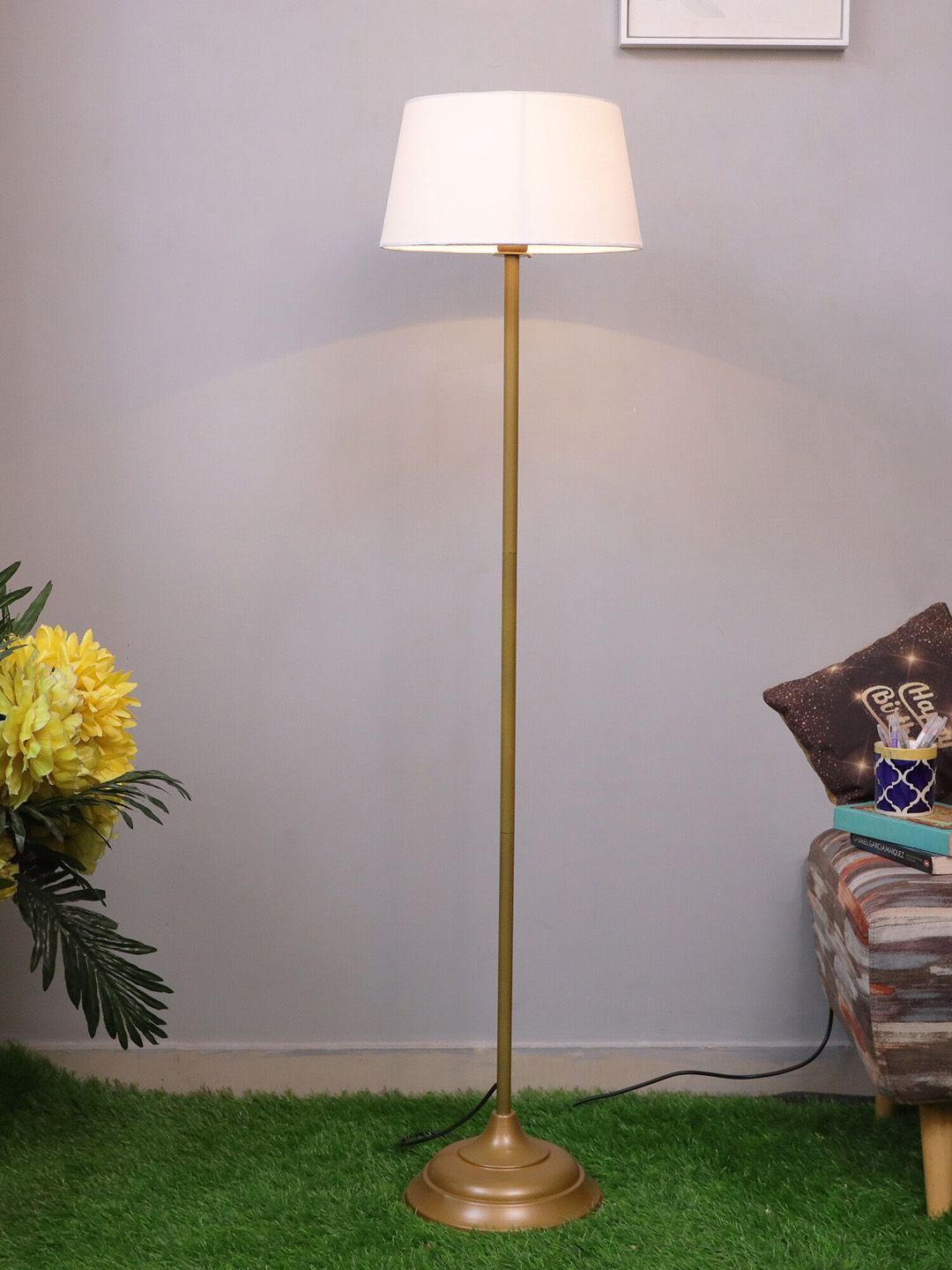Homesake Unisex Straight Antique Gold Metal Floor Lamp Price in India