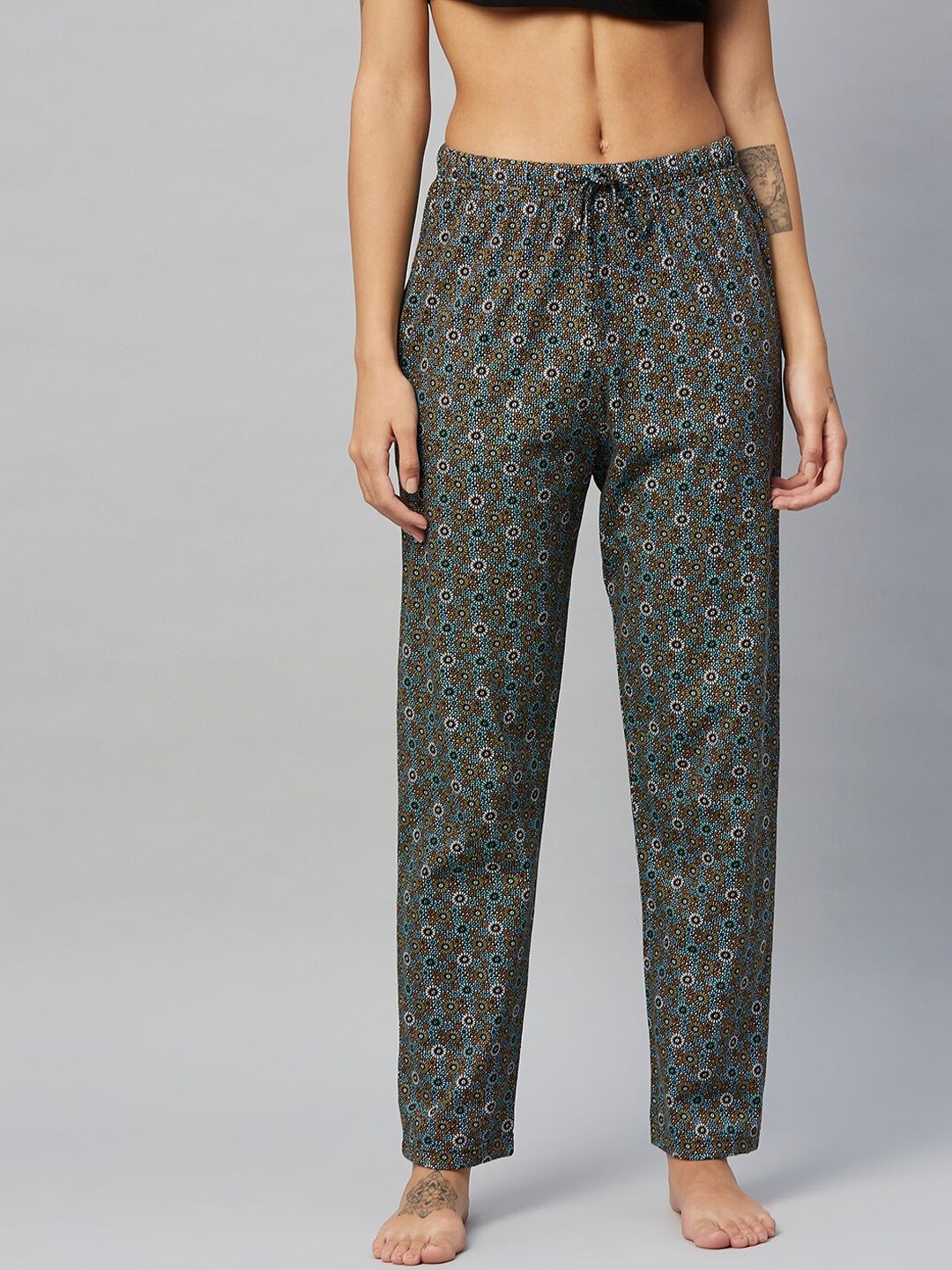 C9 AIRWEAR Women Black & Blue Printed Pure Cotton Lounge Pants Price in India