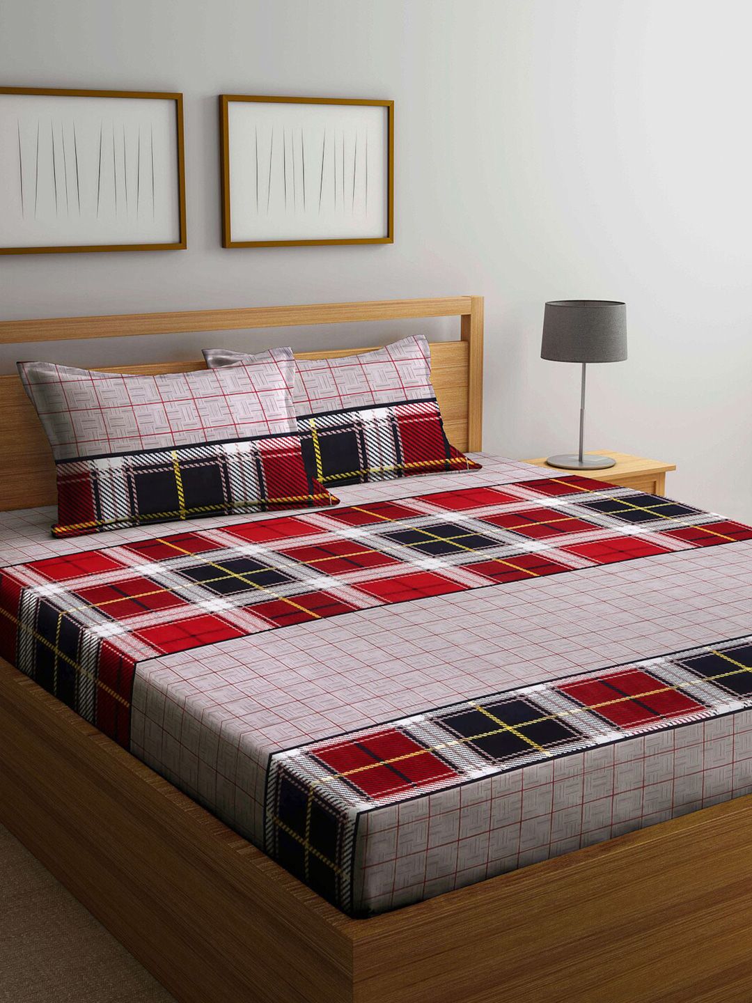 Arrabi Grey & Red Geometric 300 TC Super King Bedsheet with 2 Pillow Covers Price in India