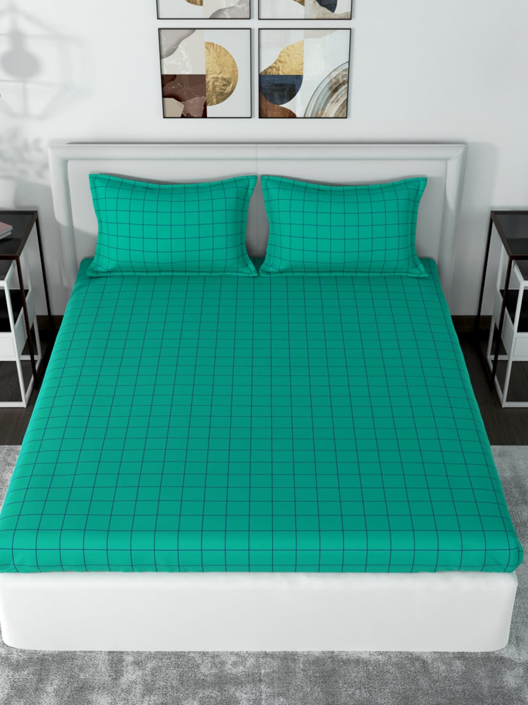 United Colors of Benetton Green 180 TC King Bedsheet with 2 Pillow Covers Price in India