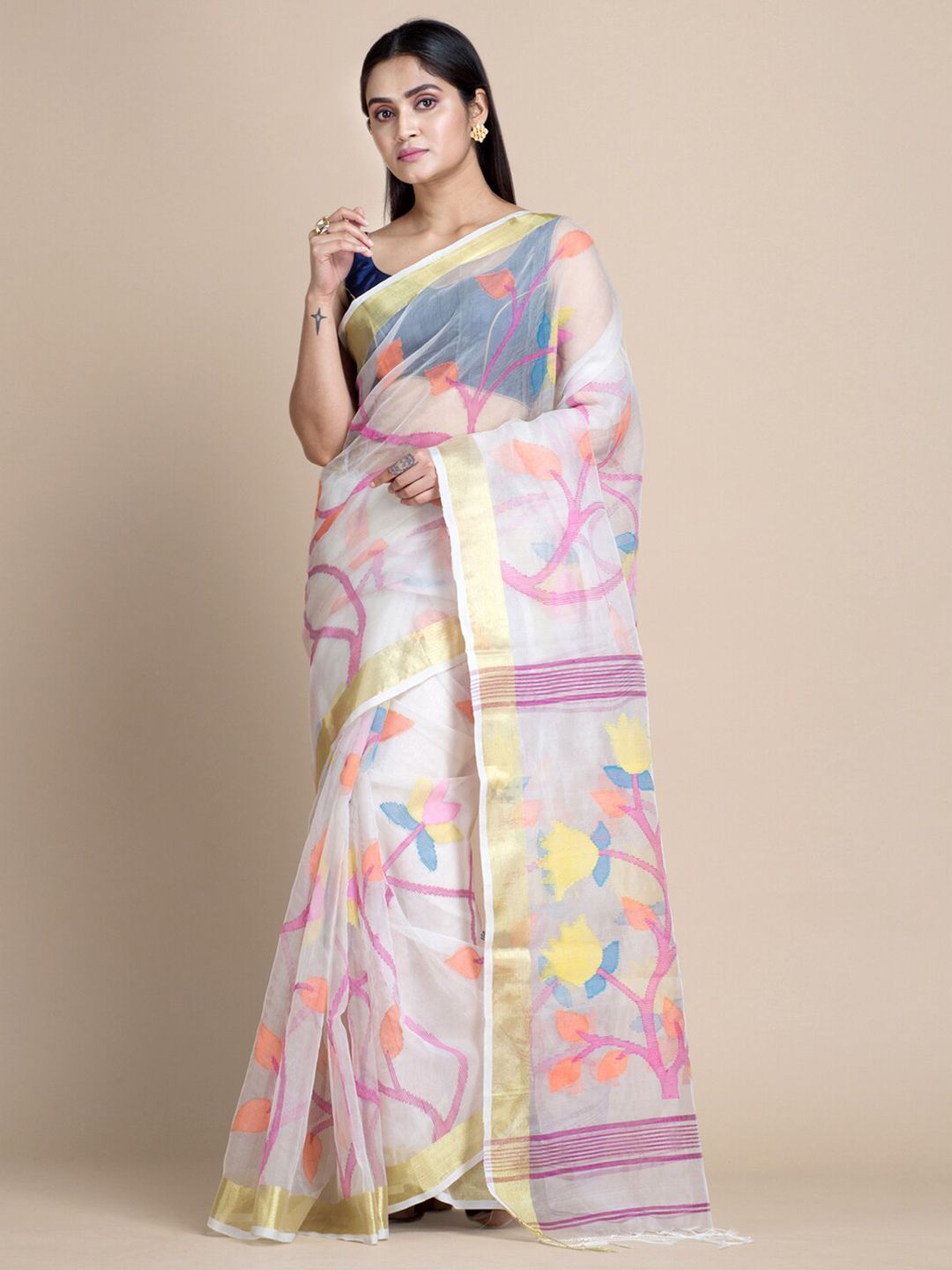 Mitera Off White Floral Handloom Silk Cotton Saree Price in India