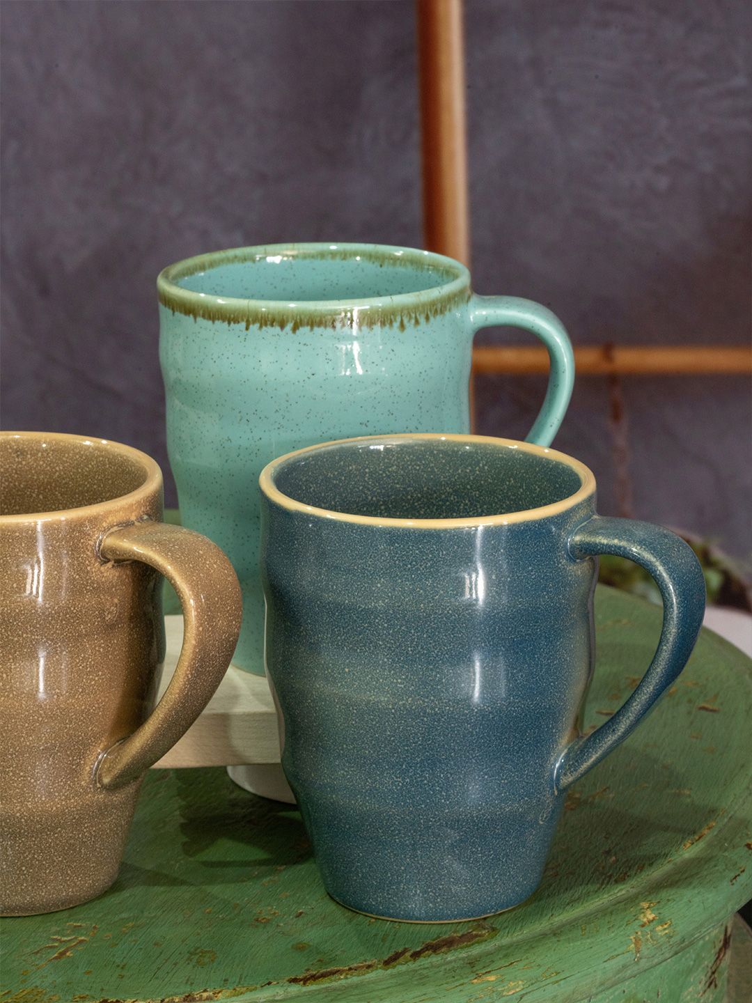 White Gold Set of 3 Blue & Turquoise Blue Solid Porcelain Glossy Mugs Price in India