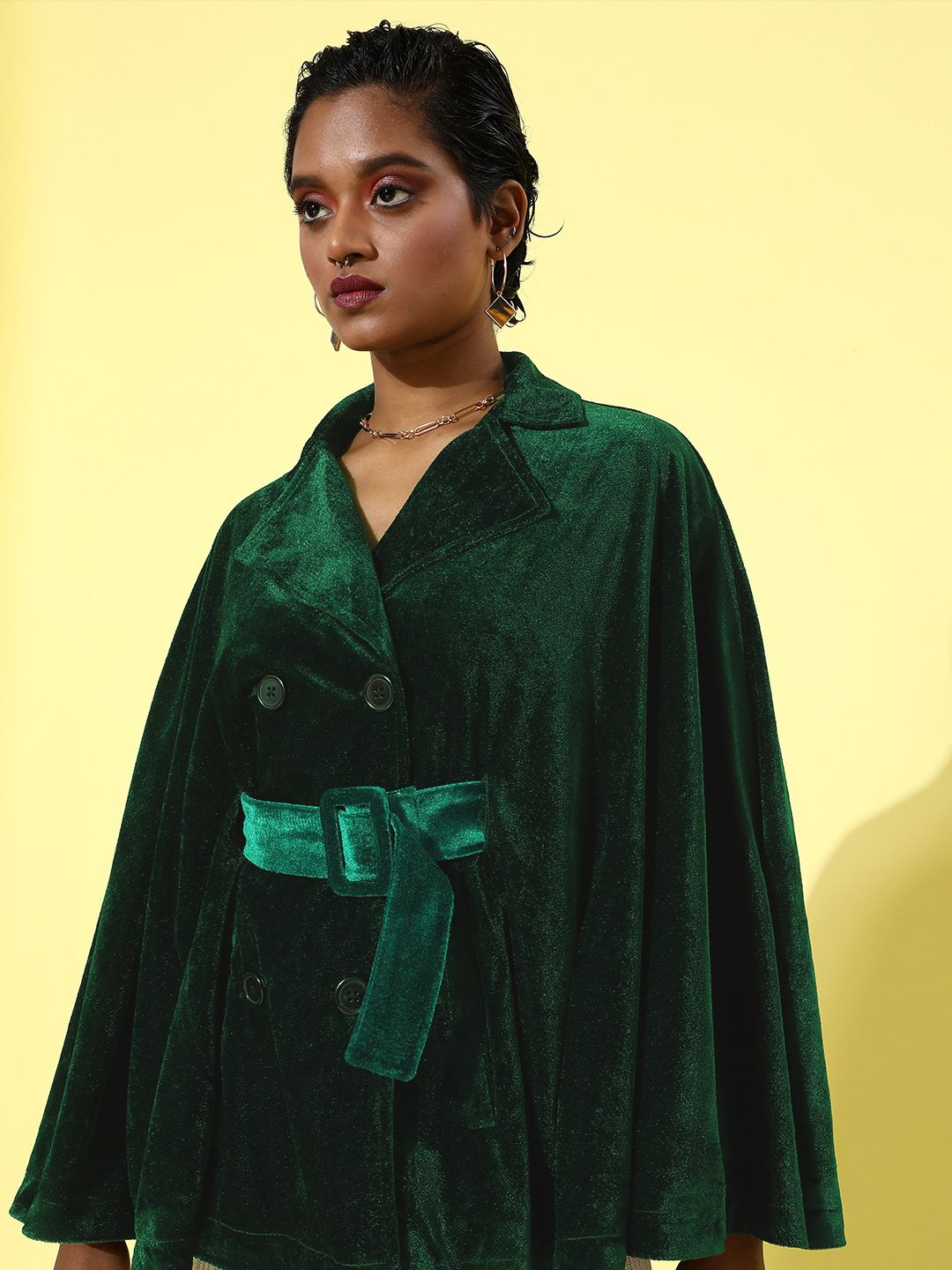 QUIERO Women Gorgeous Green Solid PonchoShrug Price in India