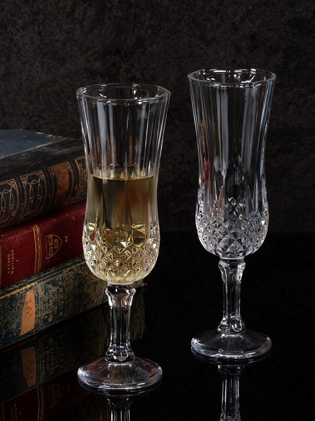 GOODHOMES Set Of 6 Transparent Textured Champagne Glasses Price in India