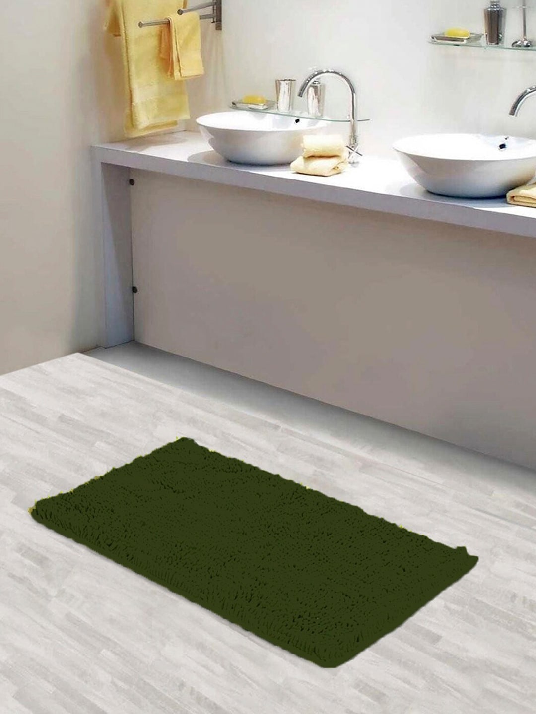 Lushomes Green Thick & Fluffy Chenille 1200GSM Bath Mat Price in India