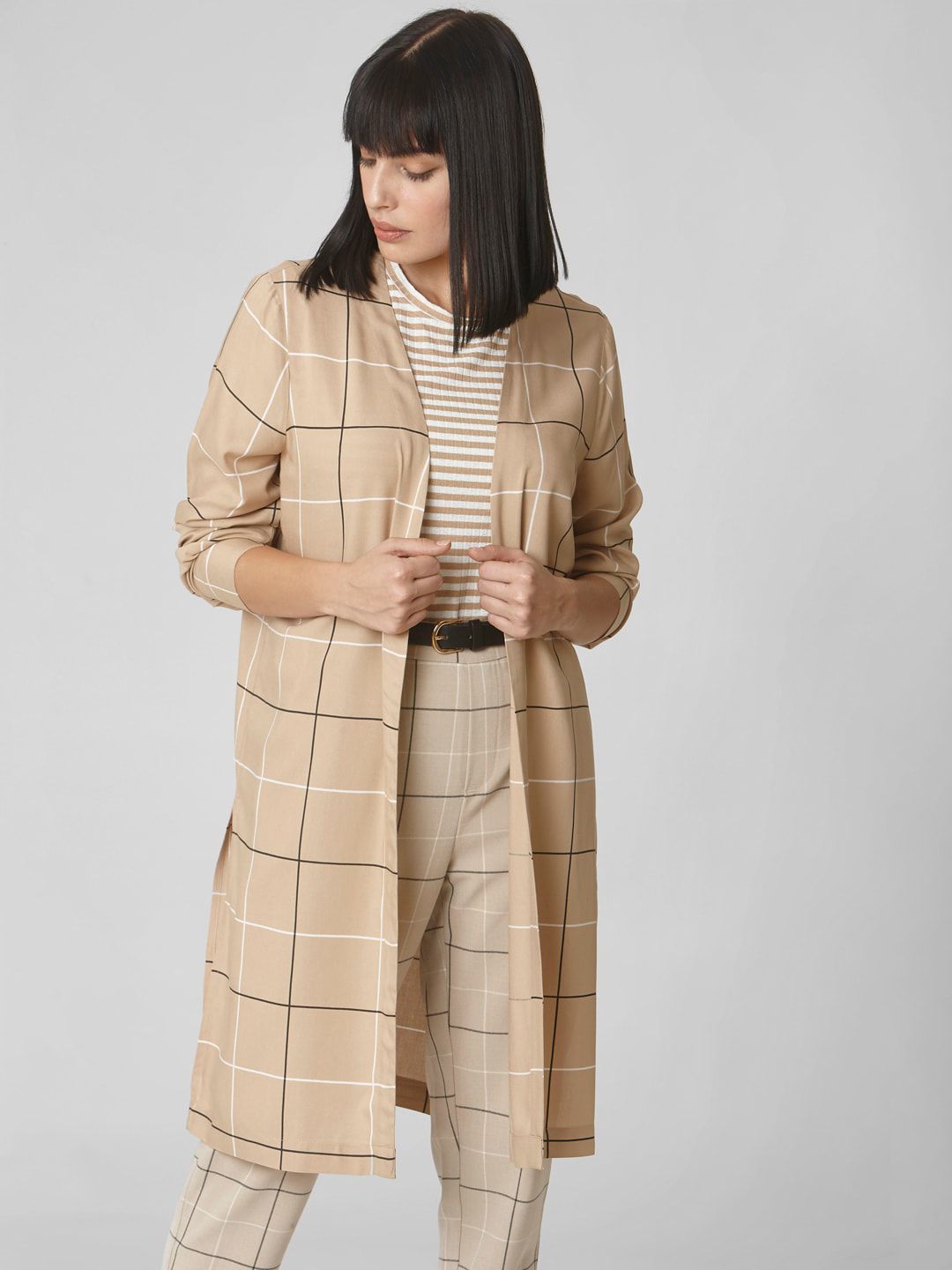 Vero Moda Women Beige & White Checked Open Front Longline Shrug Price in India