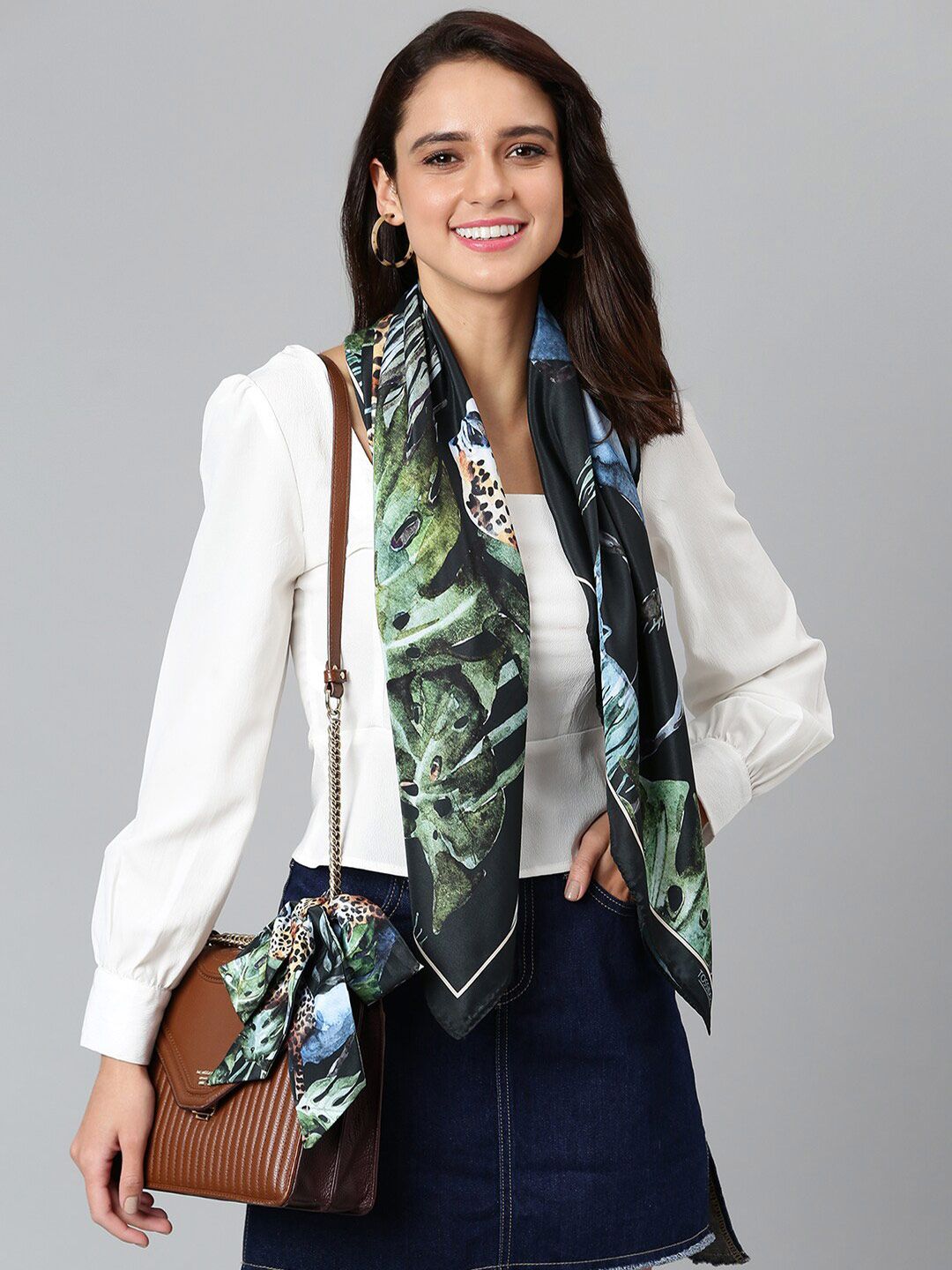 Tossido Women Black & Blue Printed Scarf Price in India