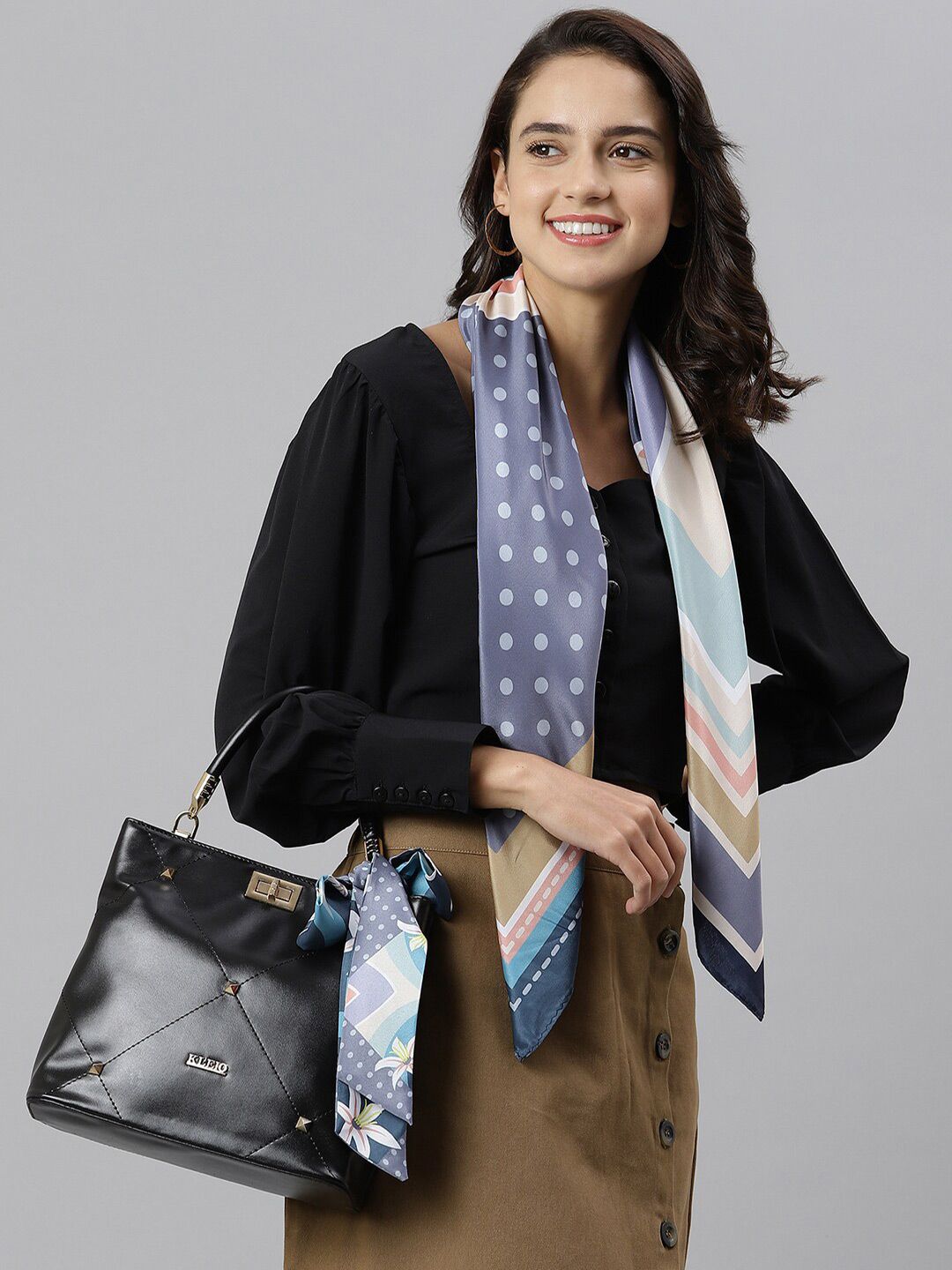 Tossido Women Grey & Pink Printed Scarf Price in India