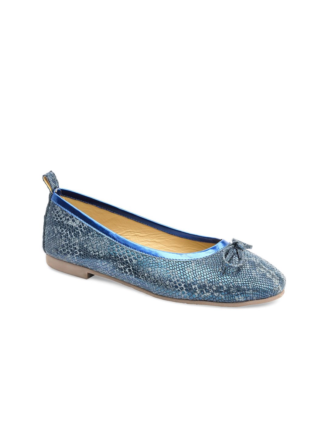 Eske Women Blue Textured Ballerinas with Bows Flats