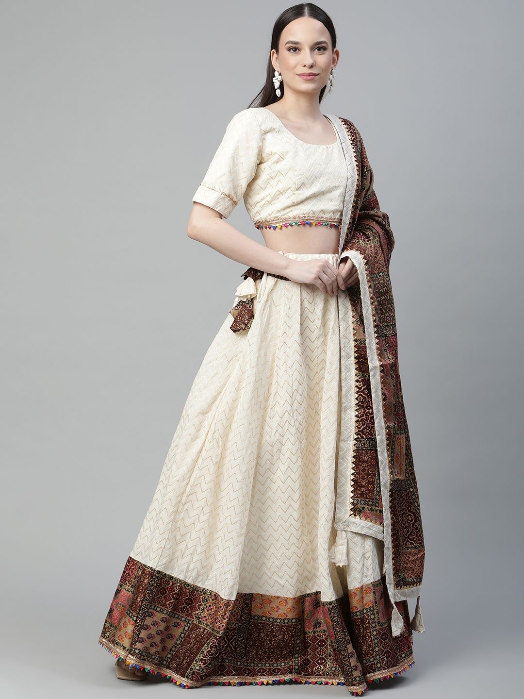 Readiprint Fashions Off White Embroidered Thread Work Kalamkari Semi-Stitched Lehenga & Unstitched Blouse Price in India