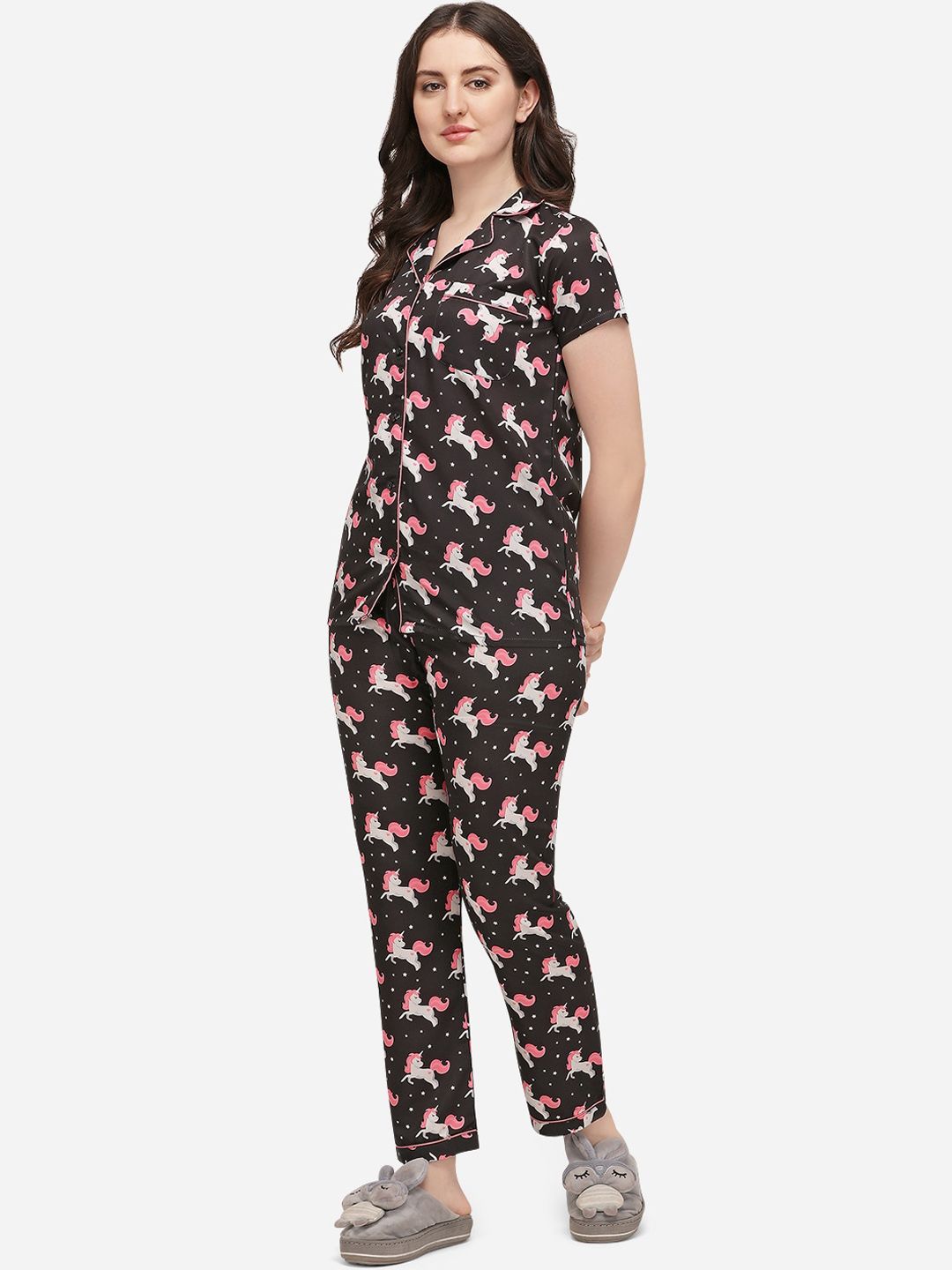 House of JAMMIES Women Black & White Printed Night suit Price in India