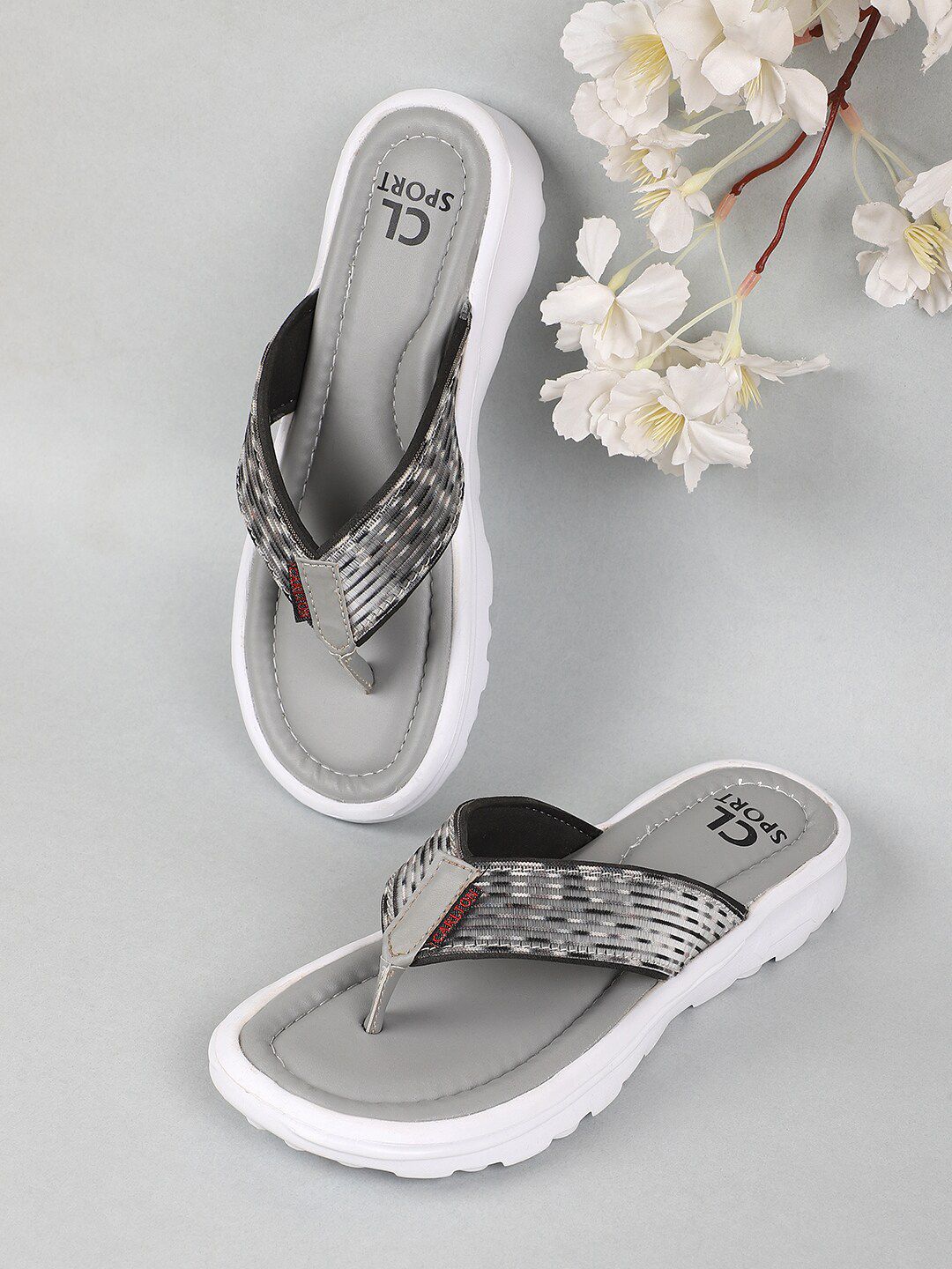 Carlton London sports Women Grey & Black Thong Flip-Flops