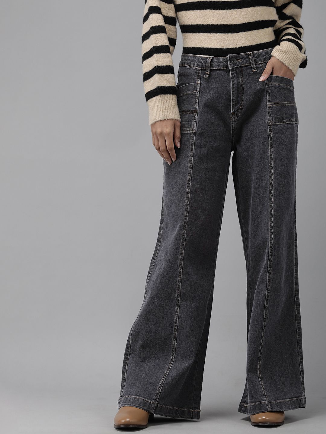 The Roadster Lifestyle Co Women Grey Wide Leg High-Rise Stretchable Jeans Price in India