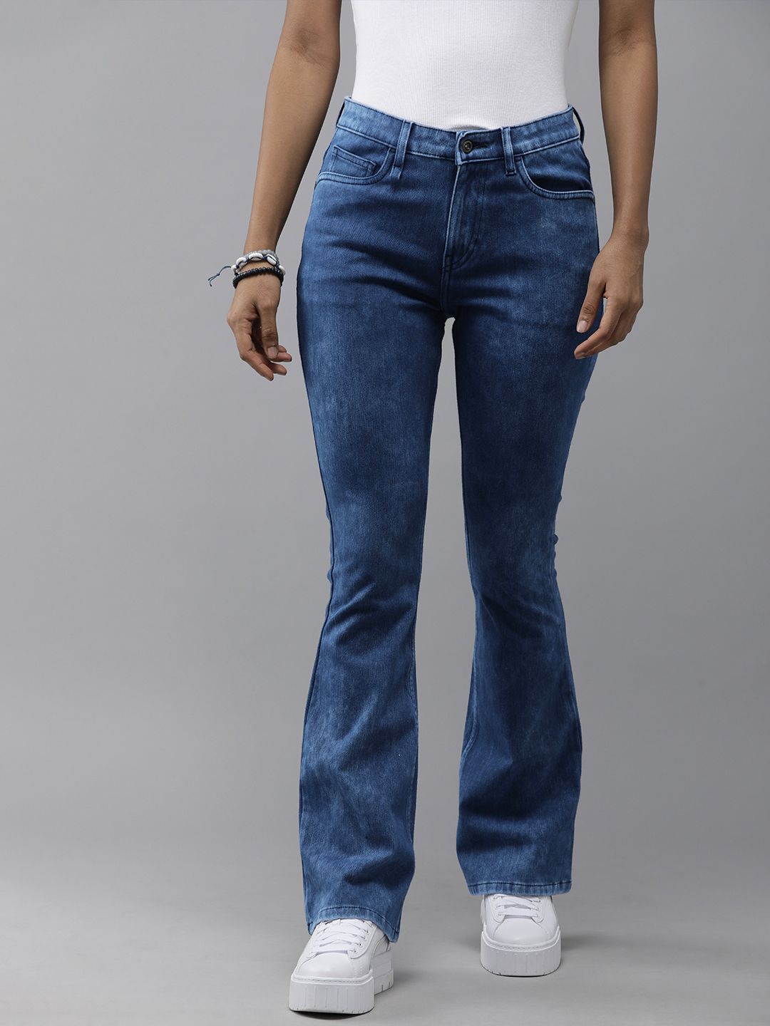 The Roadster Lifestyle Co. Women Blue Hight Rise Skinny Bootcut Light Fade Jeans Price in India