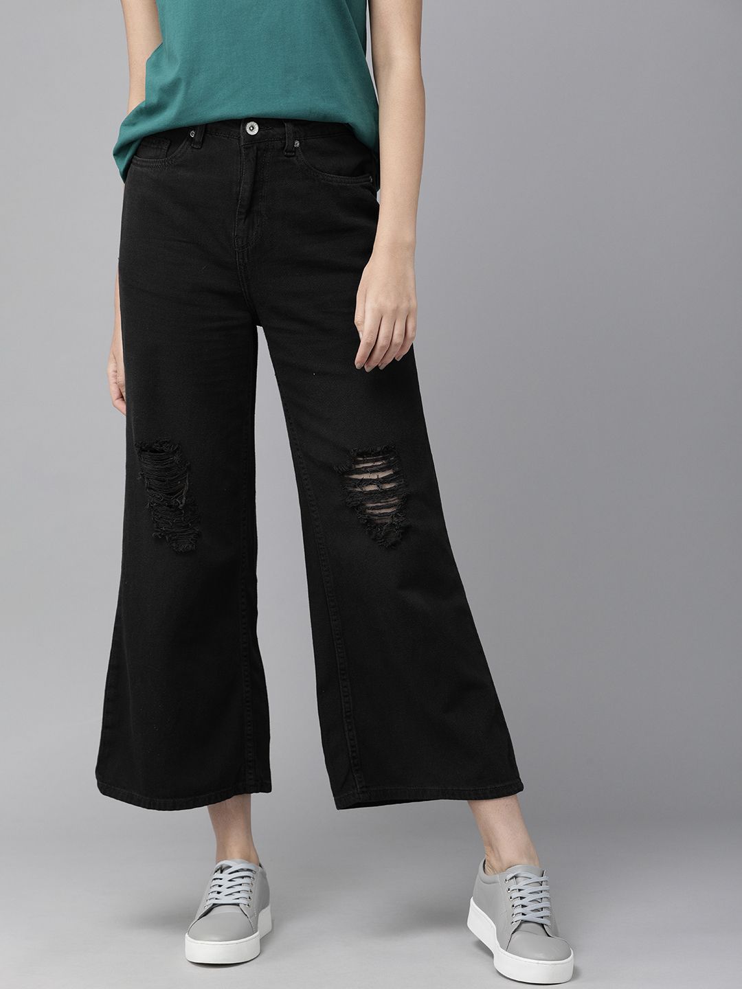 The Roadster Lifestyle Co Women Black Wide Leg Mildly Distressed Stretchable Jeans Price in India