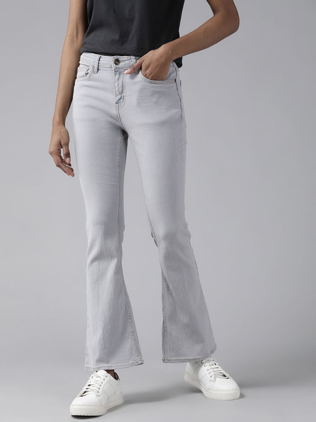 The Roadster Lifestyle Co Women Light Blue Flared High-Rise Stretchable Jeans Price in India