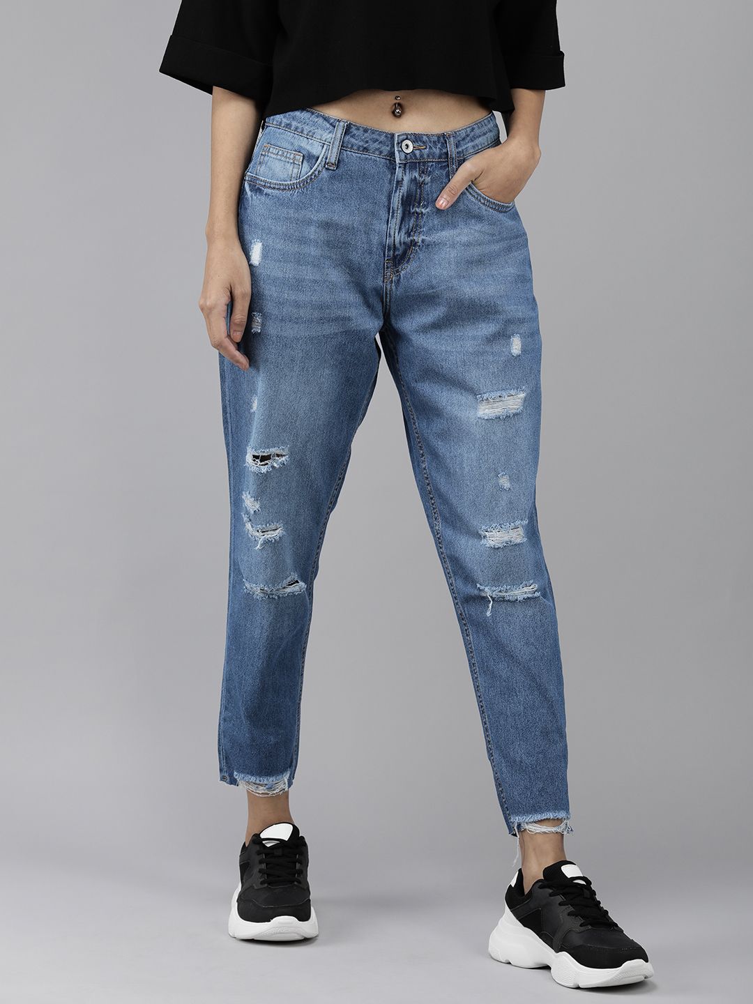 Roadster Women Indigo Mildly Distressed Light Fade Stretchable Casual Jeans Price in India