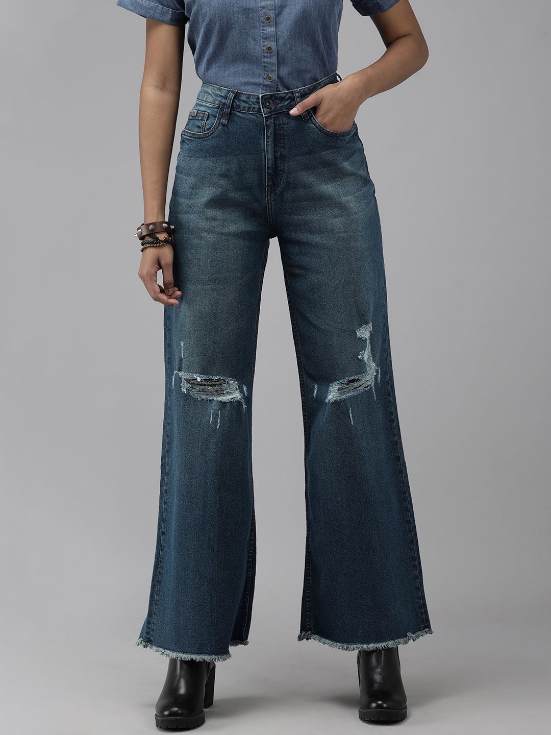 The Roadster Lifestyle Co Women Blue Wide Leg High-Rise Mildly Distressed Light Fade Stretchable Jeans Price in India