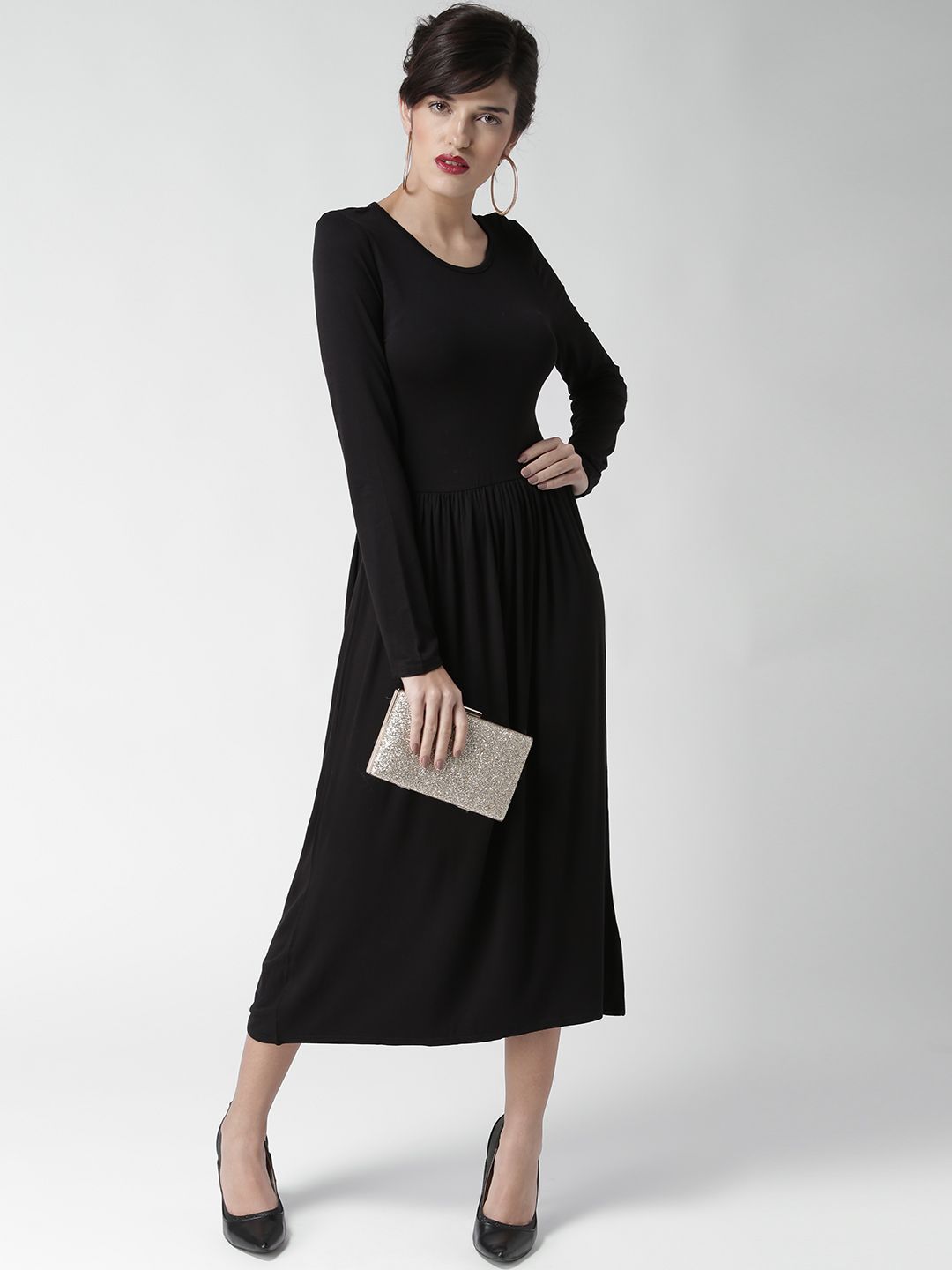 Buy Boohoo Women Black Solid Midi Dress - Dresses for Women 1578250 | Myntra