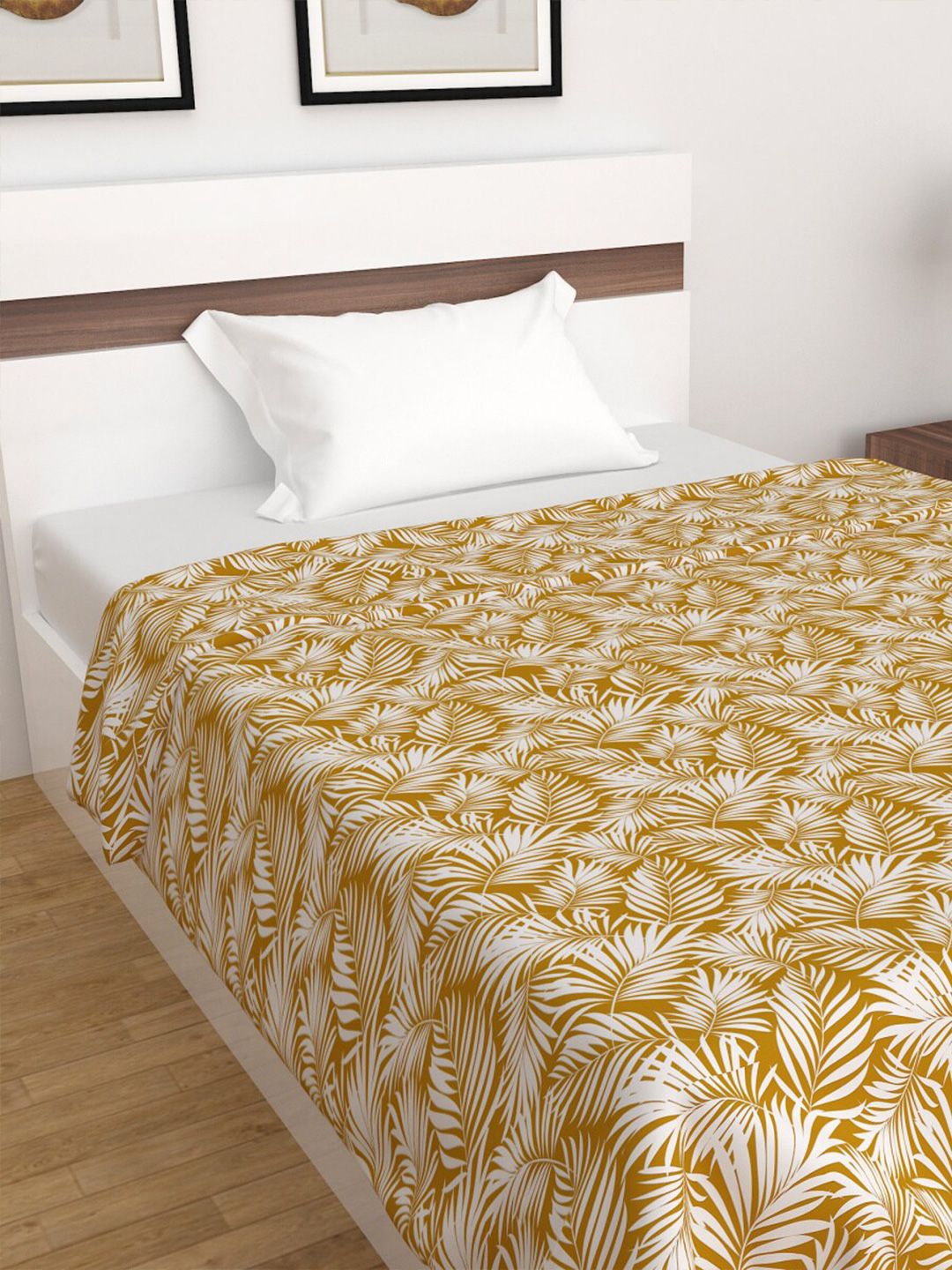 Home Centre Yellow & White Floral Summer 600 GSM Single Bed Blanket Price in India