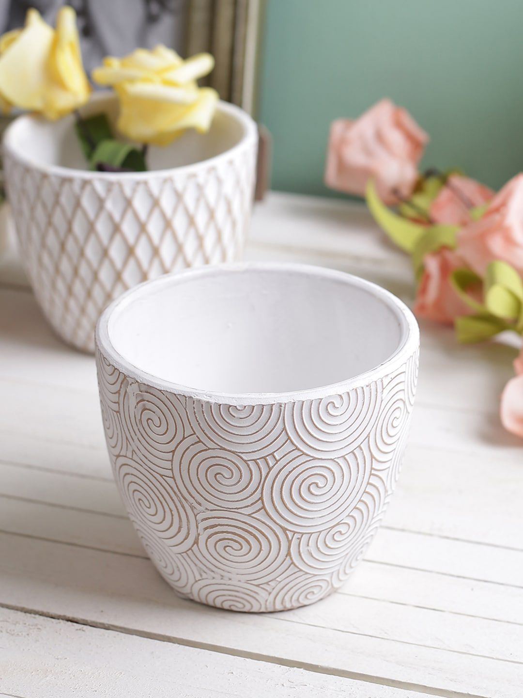 TAYHAA Set Of 2 White & Beige Patterned Handcrafted Ceramic Planters Price in India