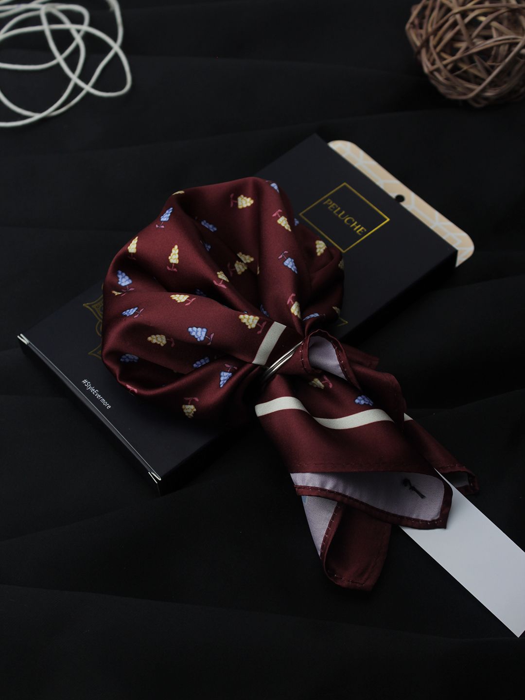 PELUCHE Men Maroon Silk Grapes Design Pocket Squares