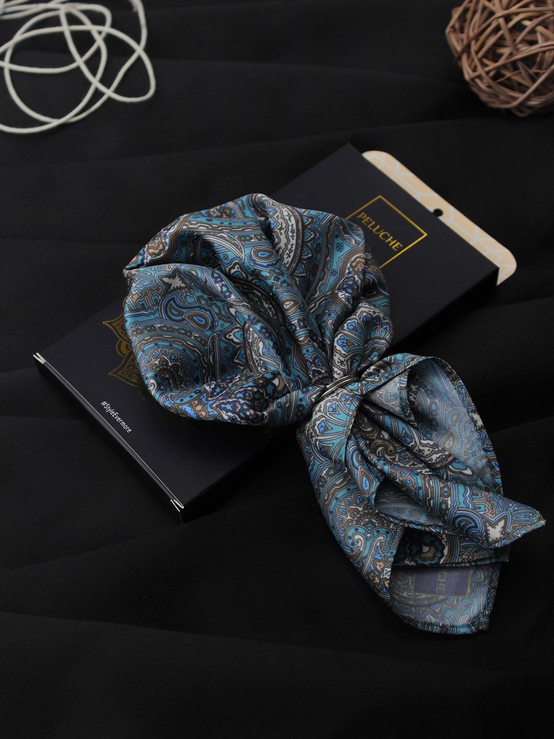 PELUCHE Men Blue & Brown Ethnic Motifs Printed Pocket Square