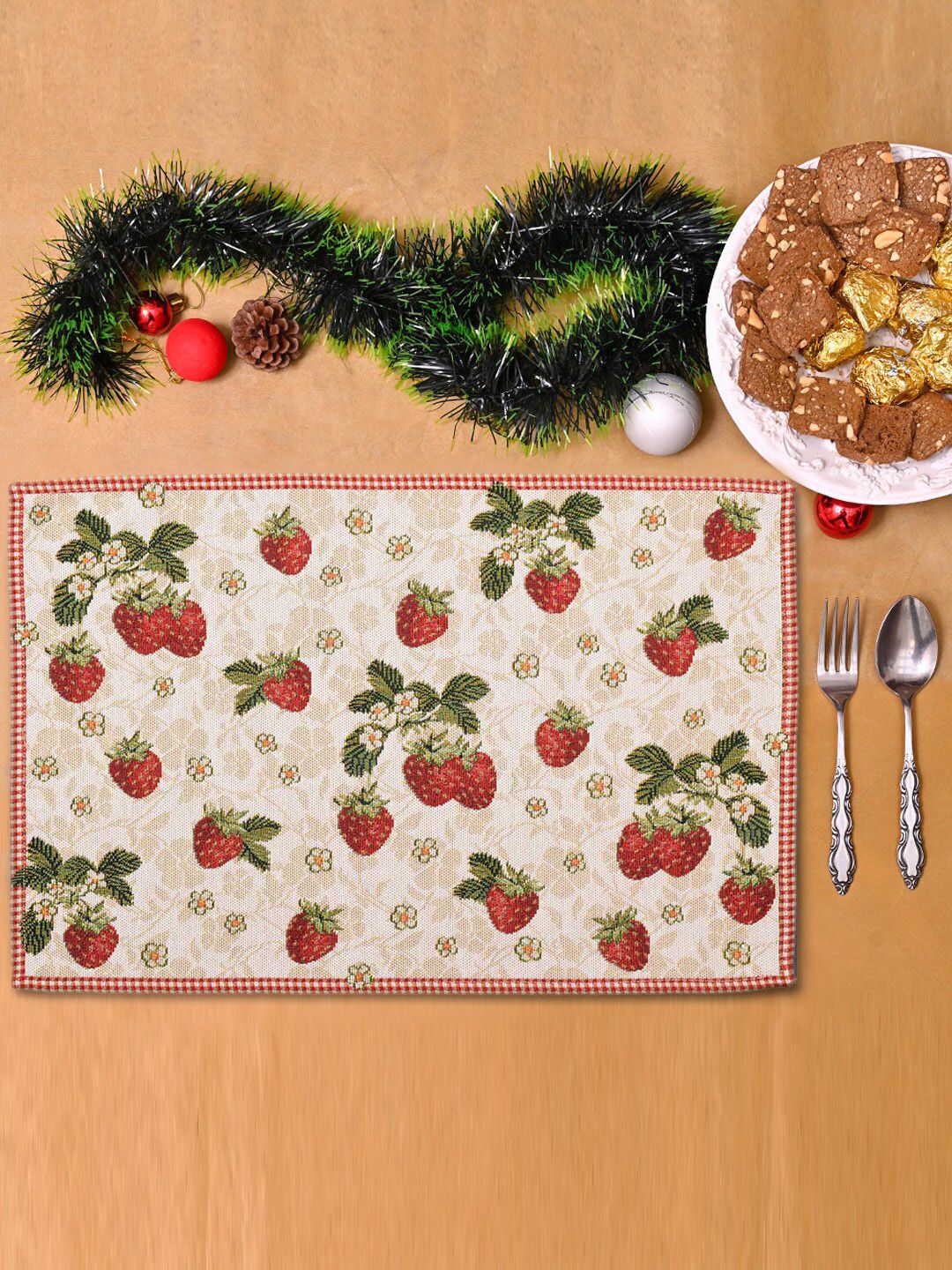 AVI Living Set of 6 Cream-Coloured & Red Jaquard Woven Polycotton Farm Table Mats Price in India
