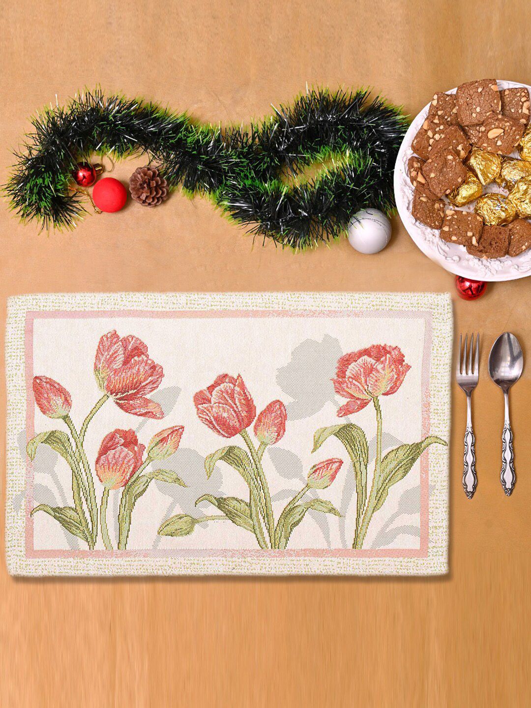 Avi Living Set of 6 Pink & White Floral Stalks Table Mat Price in India