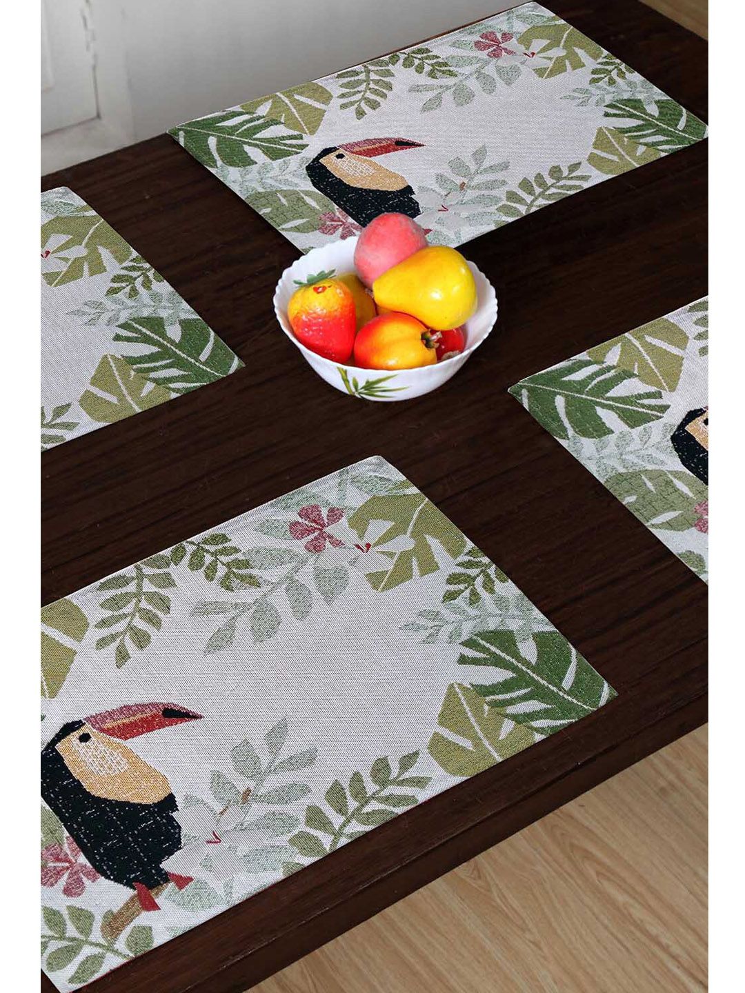 AVI Living Set of 4 Multicoloured Toucan Table Mat Price in India