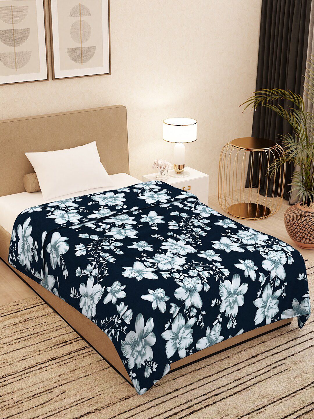 Story@home Navy Blue & White Floral Printed AC Room 300 GSM Single Bed Blanket Price in India