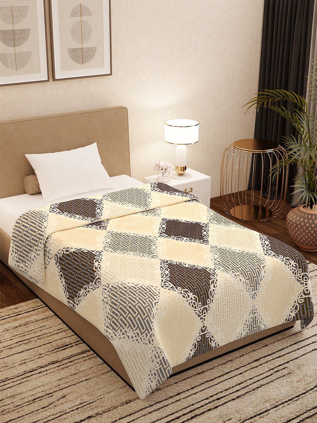 Story@home Brown & Yellow Geometric AC Room 300 GSM Single Bed Blanket Price in India