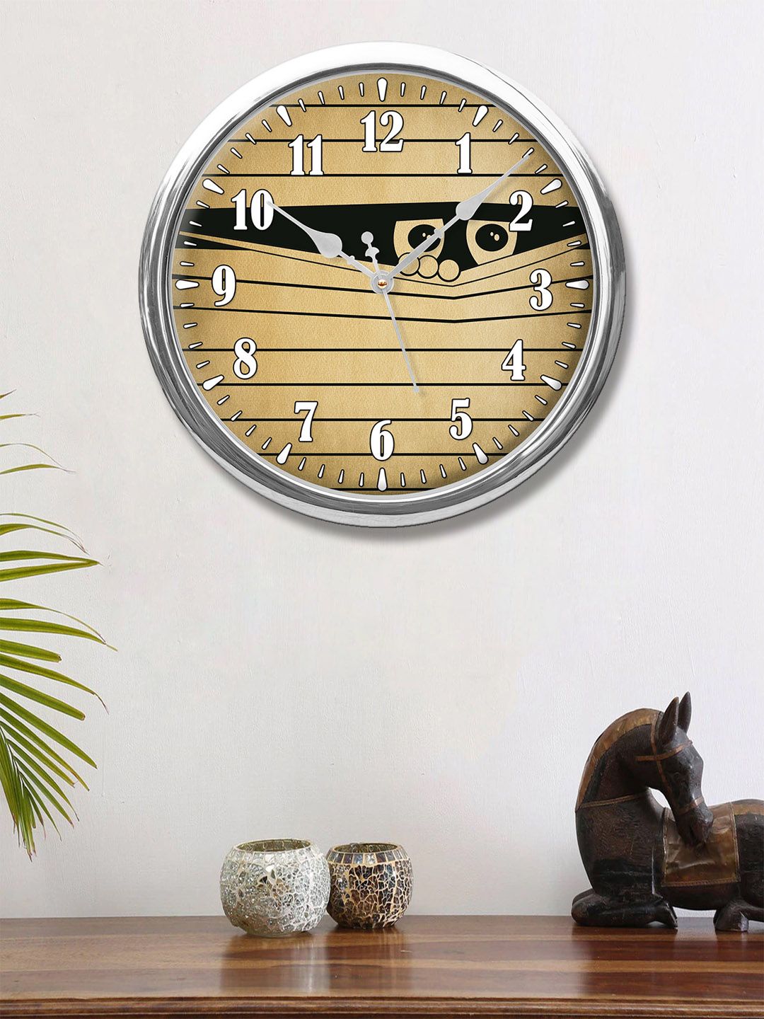 999Store Brown Geometric Printed Round Analogue Wall Clock Price in India